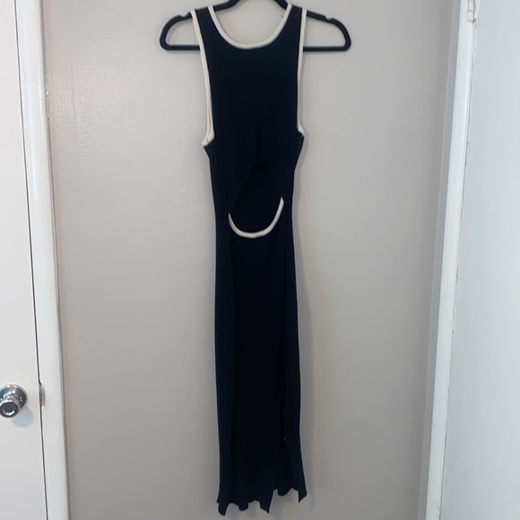 Women's Cutout Crew Neck Sleeveless Tank Slit Ribbed Bodycon Midi Dress - Picture 3 of 5